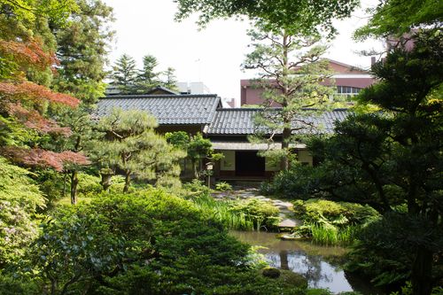 Nishida Family Garden (Gyokusenen Garden)
