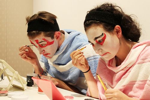Kabuki Makeup Experience (Komatsu Hikiyama Gallery Miyossa)