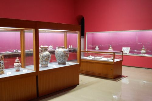 Kutani Ceramic Art Village